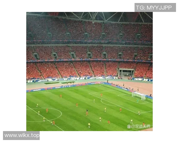 镜头回顾：足球转会这一幕令人泪目